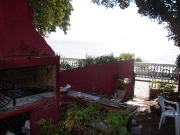 LA10590